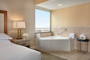 Penthouse, 3 Bedrooms, Oceanfront | Bathroom | Combined shower/tub, jetted tub, rainfall showerhead