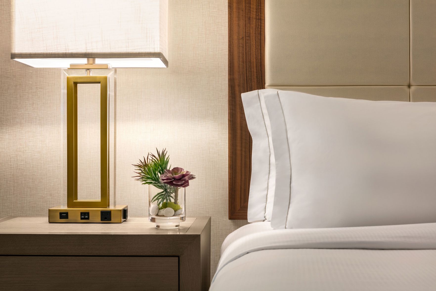 Premium bedding, pillow-top beds, in-room safe, iron/ironing board