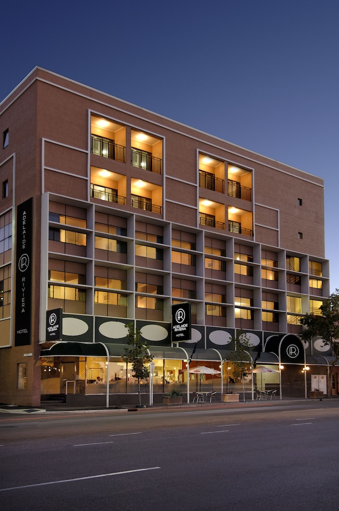 Adelaide Riviera Hotel by null
