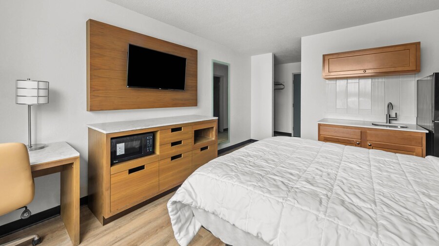 Suburban Studios Fairborn - Dayton