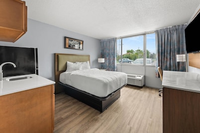 Suburban Studios Fairborn - Dayton