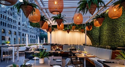 Montreal Marriott Chateau Champlain