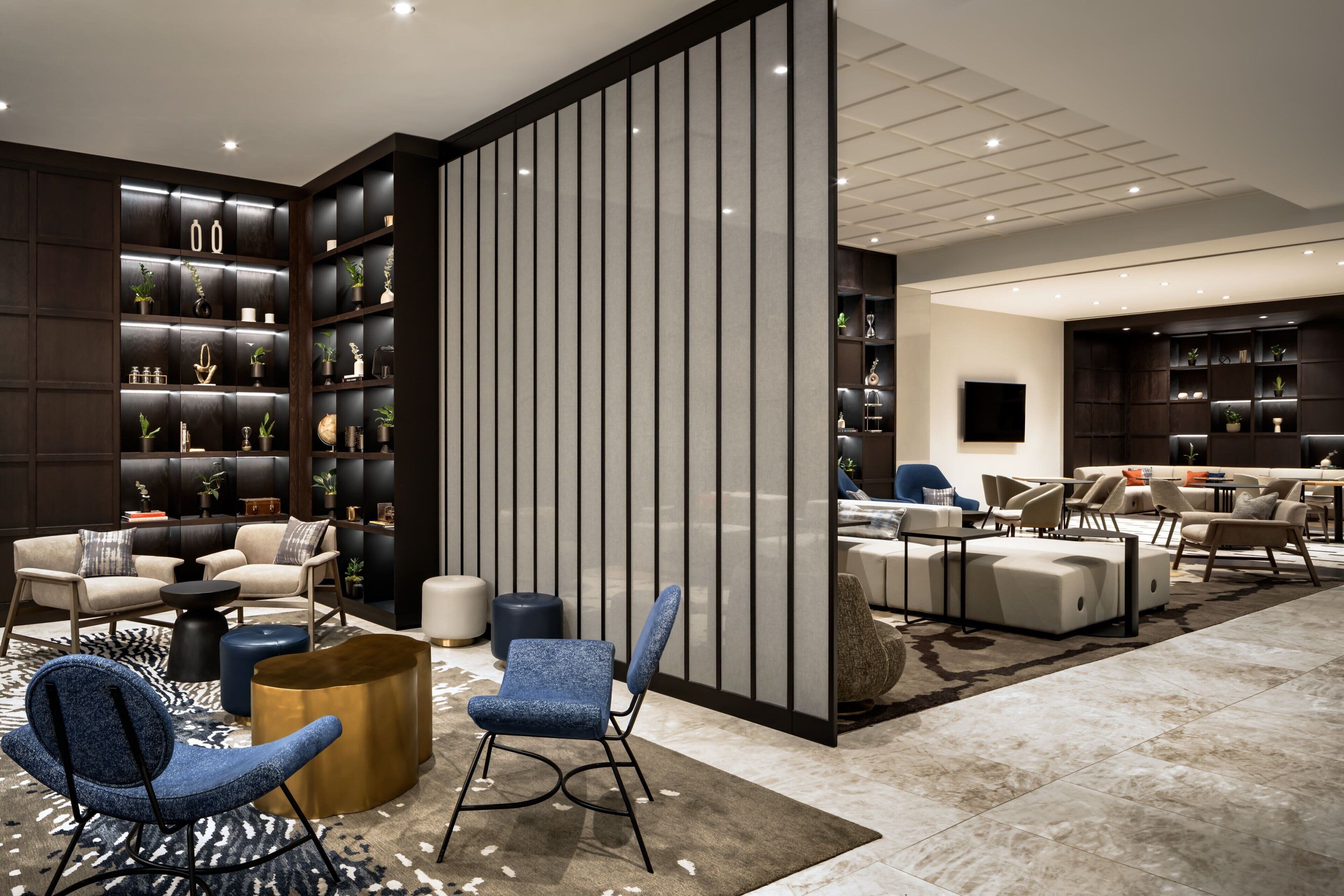 club room, 1 king bed, non smoking | lounge