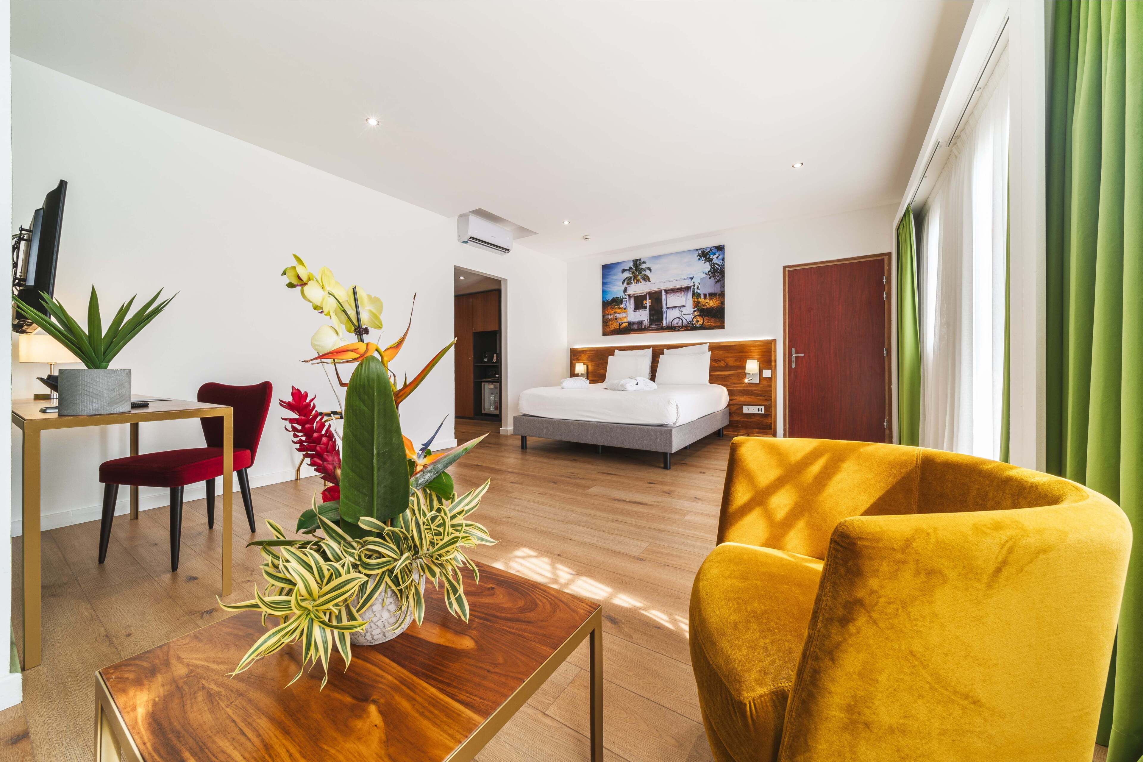 Family Room, 1 Queen Bed with Sofa bed, Balcony, Ocean View | Minibar, in-room safe, desk, laptop workspace