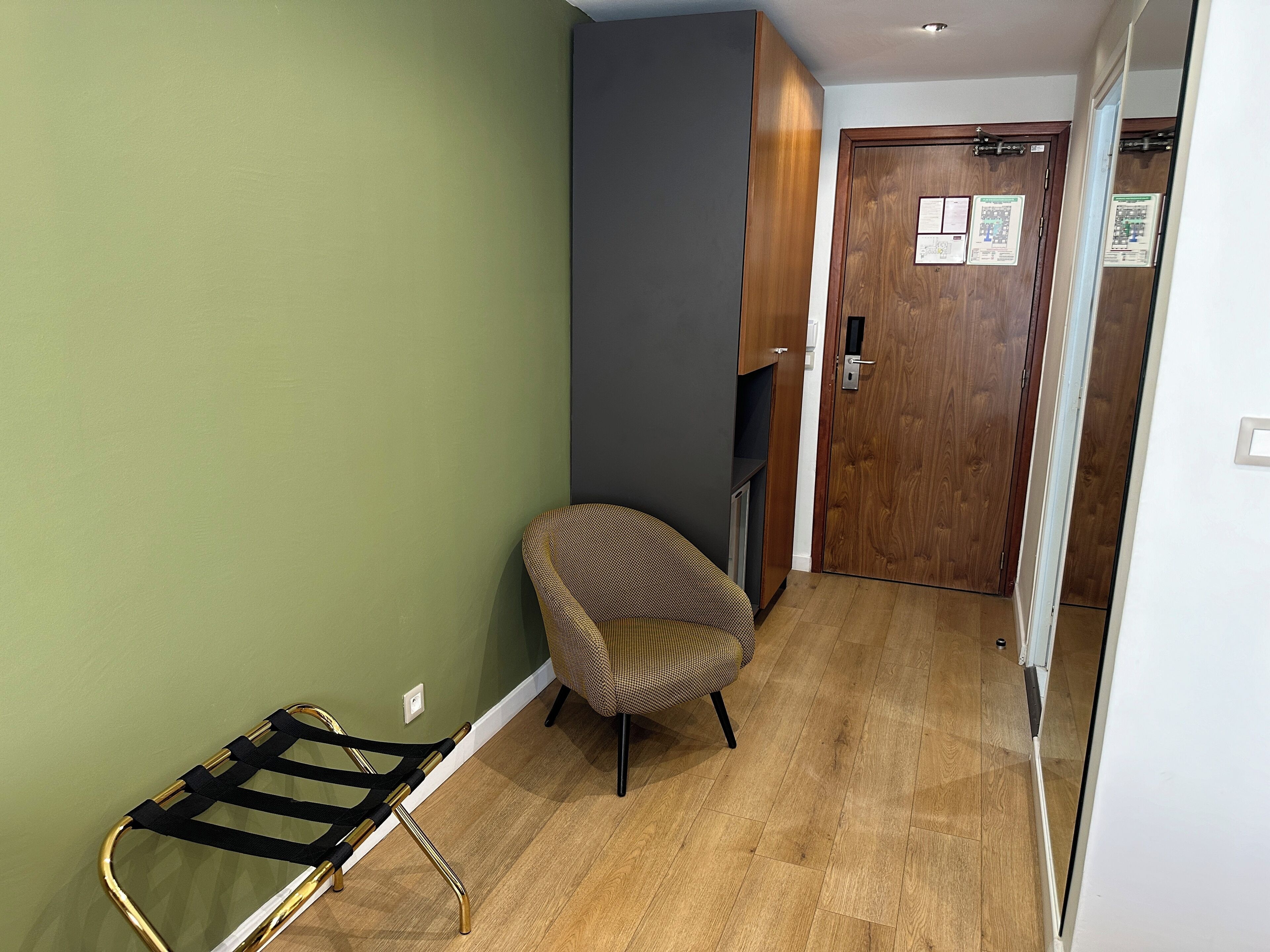 1 bedroom, minibar, in-room safe, desk