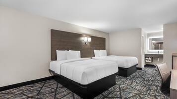 Room, 2 Katil Ratu (Queen) | Meja, langsir/tirai gelap terus, seterika/papan seterika