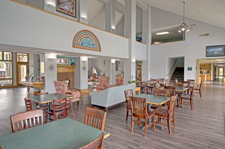 All Season Suites - Image 12