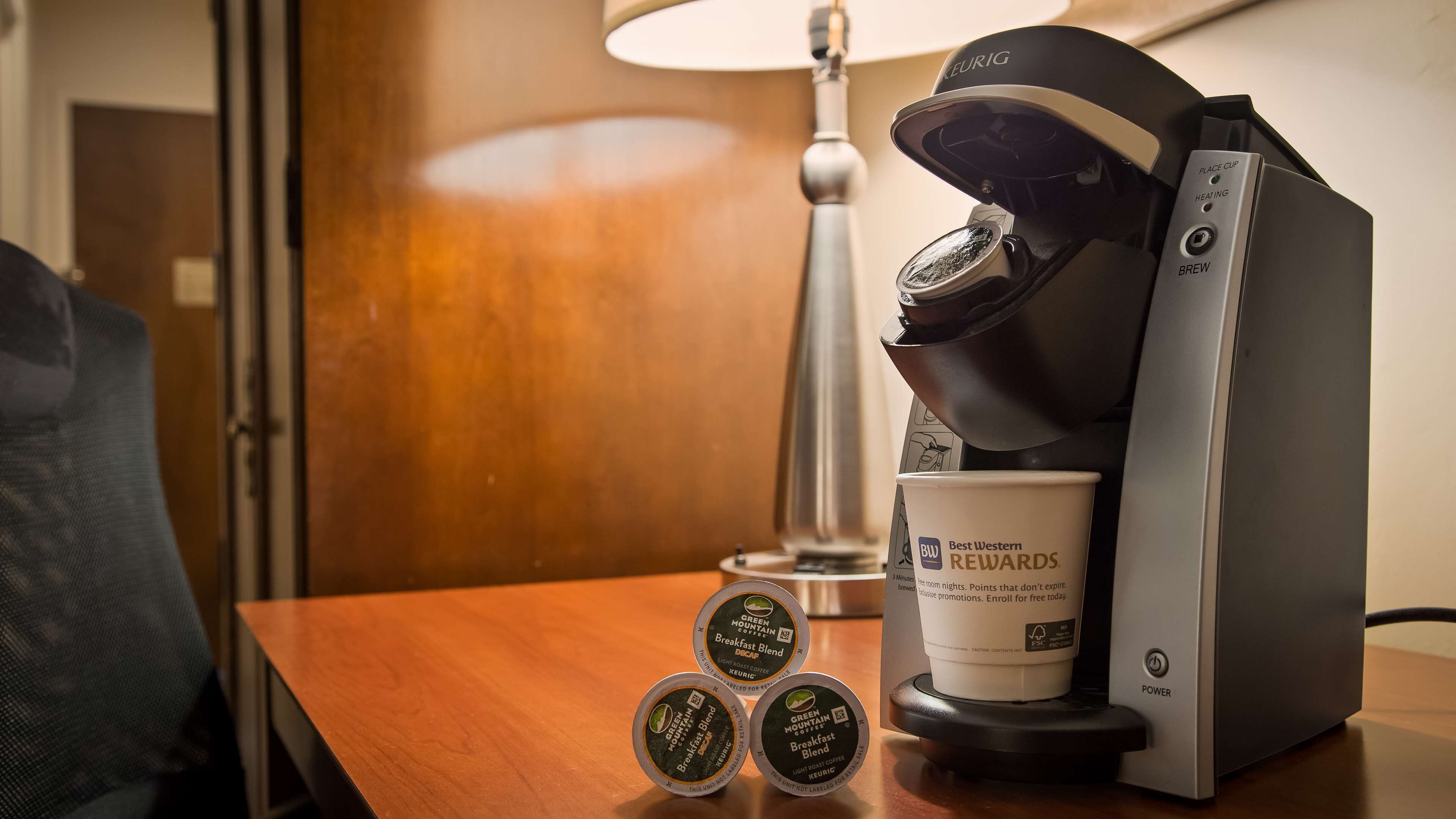 standard room, 2 queen beds, non smoking, refrigerator & microwave | room amenity