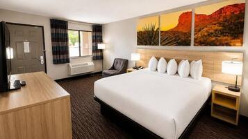 Standard Room, 1 King Bed | Desk, blackout drapes, iron/ironing board, WiFi (free)