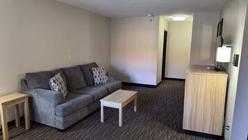 Desk, blackout drapes, iron/ironing board, free WiFi