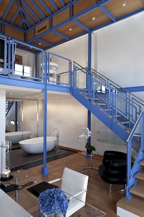 Design Loft Suite