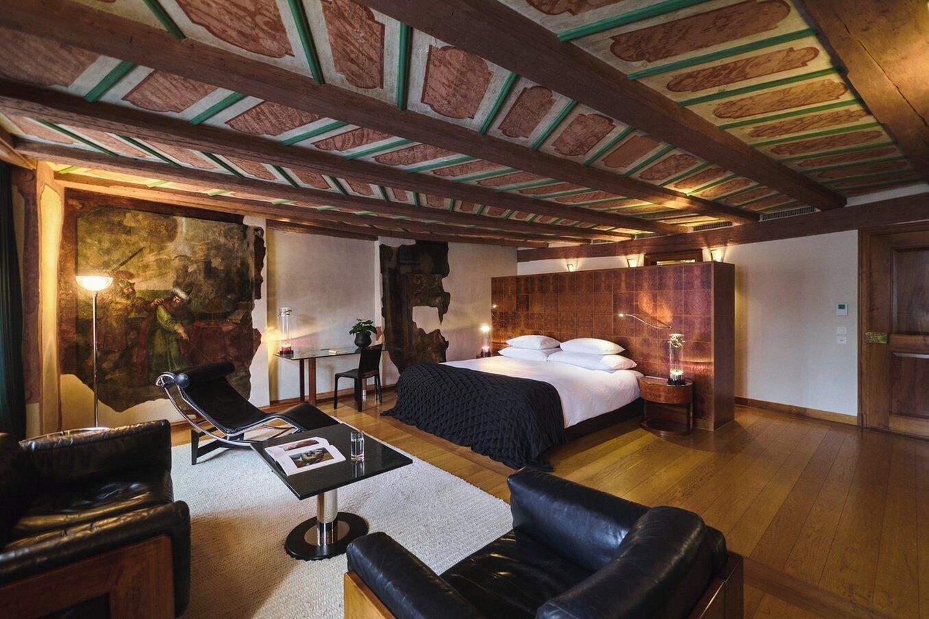 Literie hypoallergénique, articles de minibar gratuits, coffre-fort