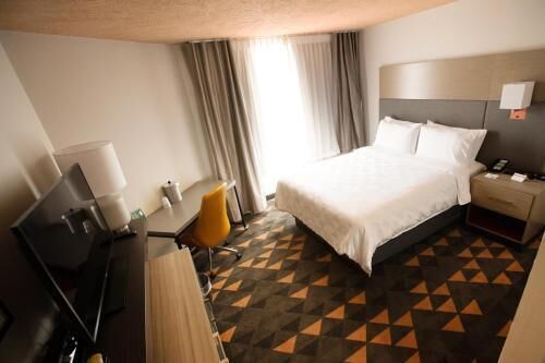 In-room safe, desk, iron/ironing board, free WiFi