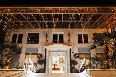 Best Western Plus Embassy Hotel