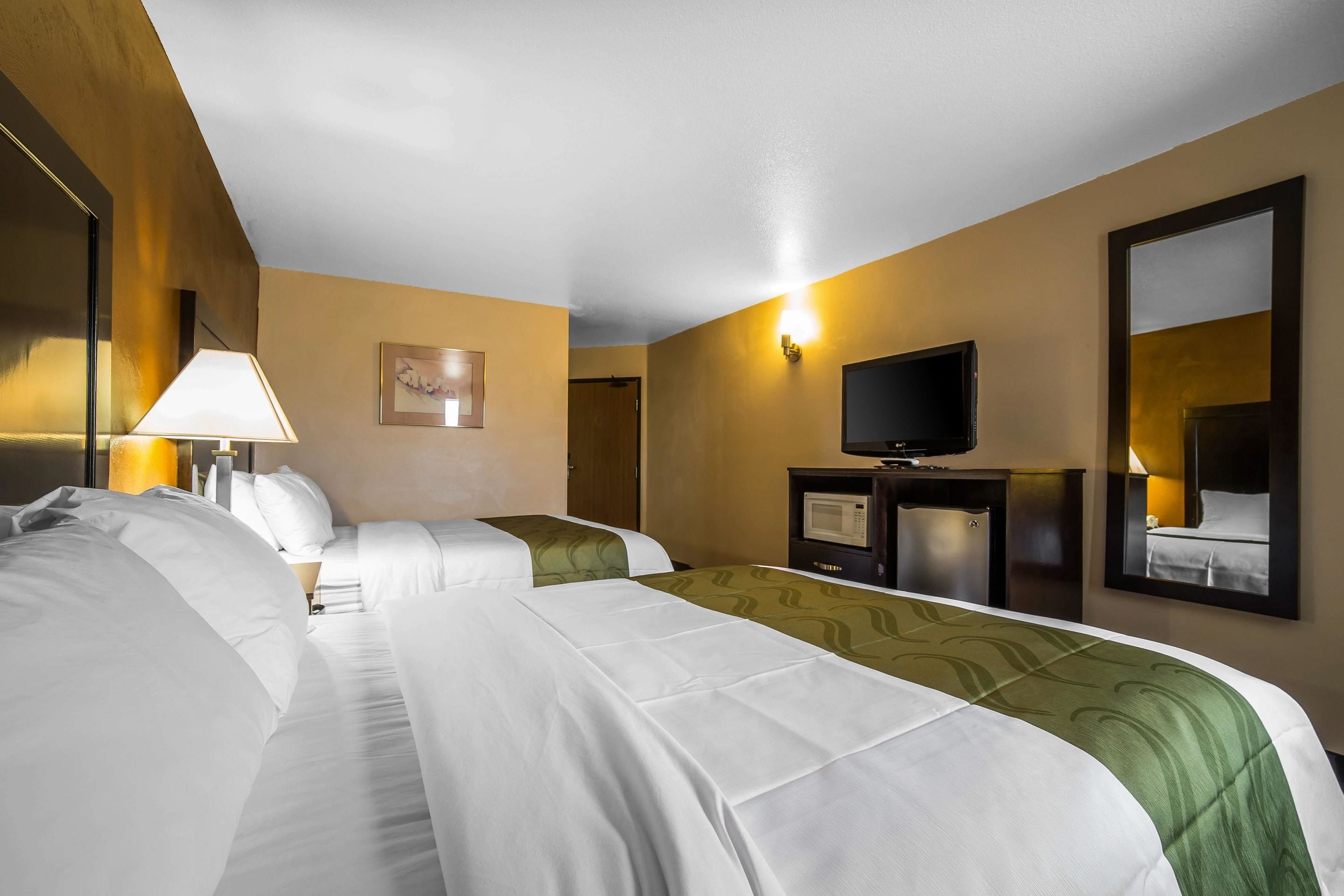 standard room, 2 queen beds, non smoking, mountain view | desk, iron/ironing board, free cots/infant beds, rollaway beds