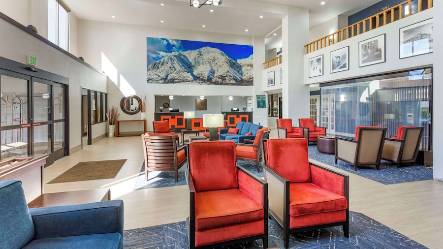 Comfort Suites Ogden Conference Center