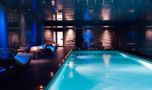 Indoor pool, outdoor pool