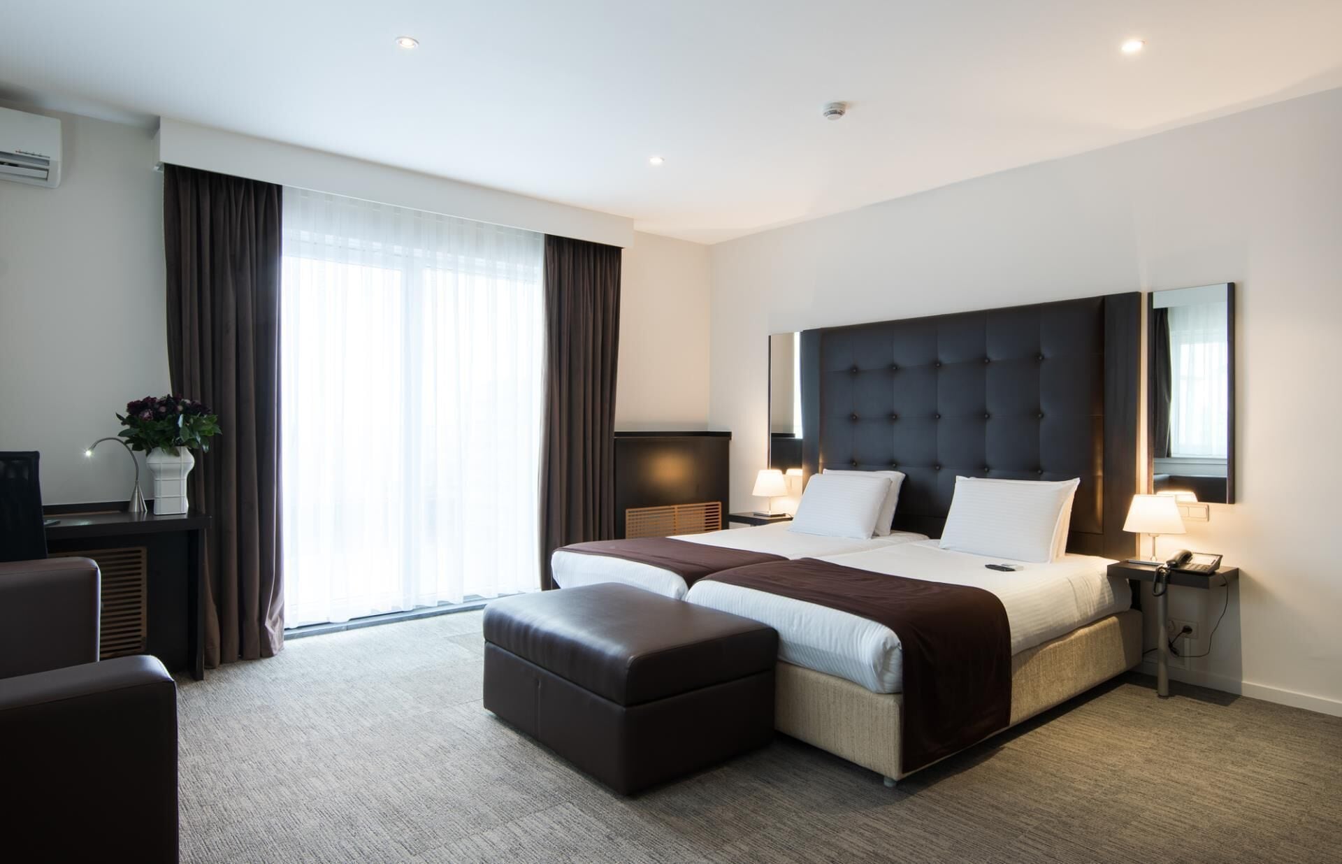 In-room safe, desk, laptop workspace, soundproofing