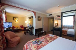 Minibar, Zimmersafe, laptopgeeigneter Arbeitsplatz