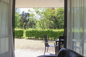 Apartment, 2 Bedrooms | Terrace/patio