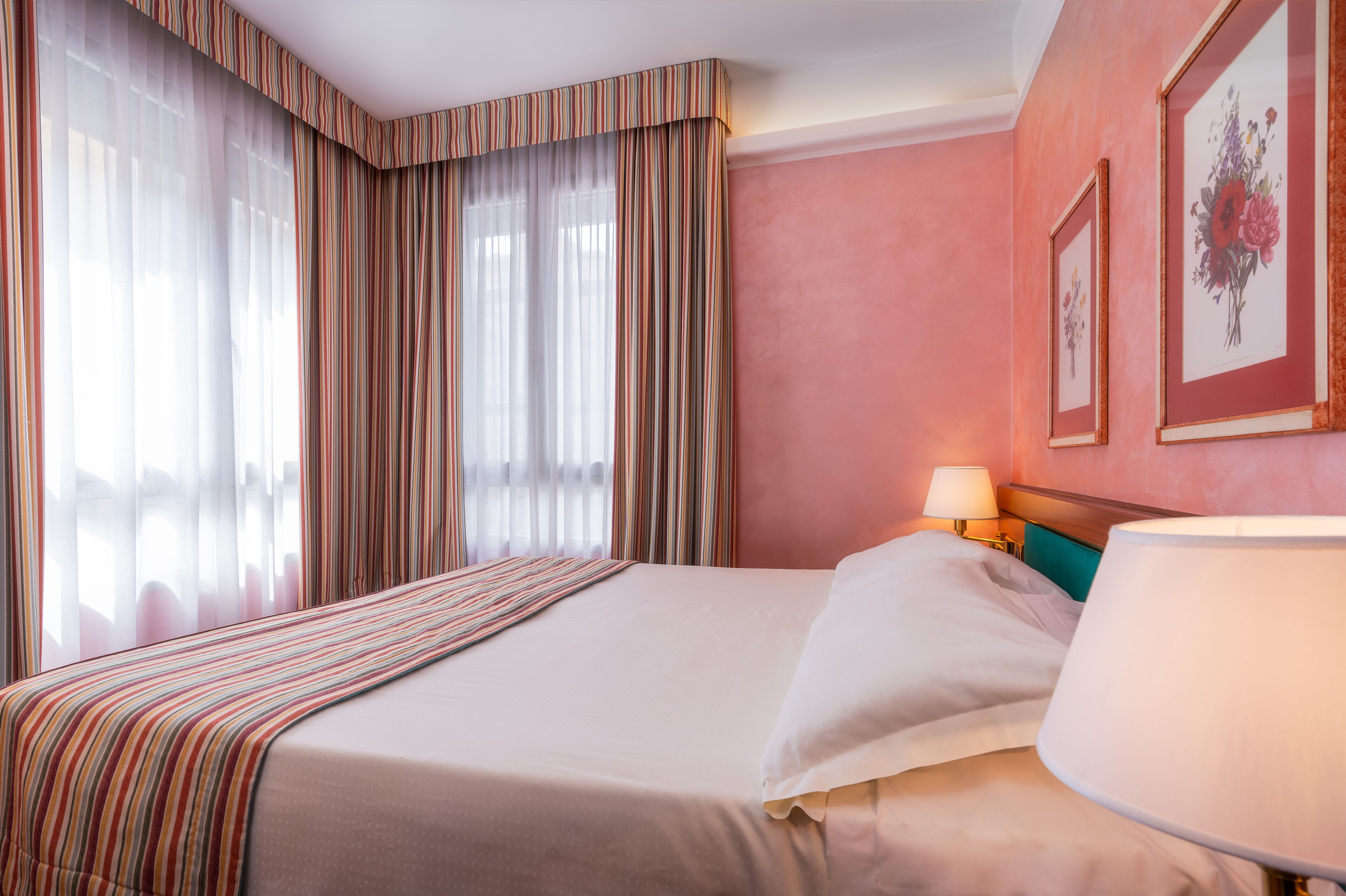 superior suite | 1 bedroom, down duvets, select comfort beds, minibar