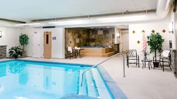 Una piscina techada