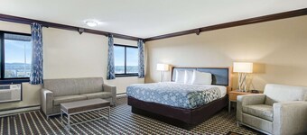 Econo Lodge Madison East