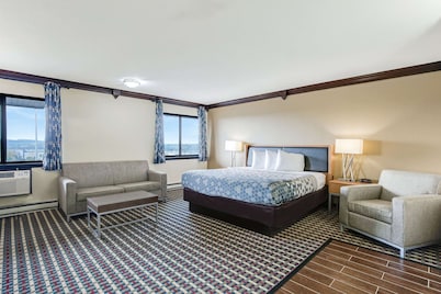 Econo Lodge Madison East