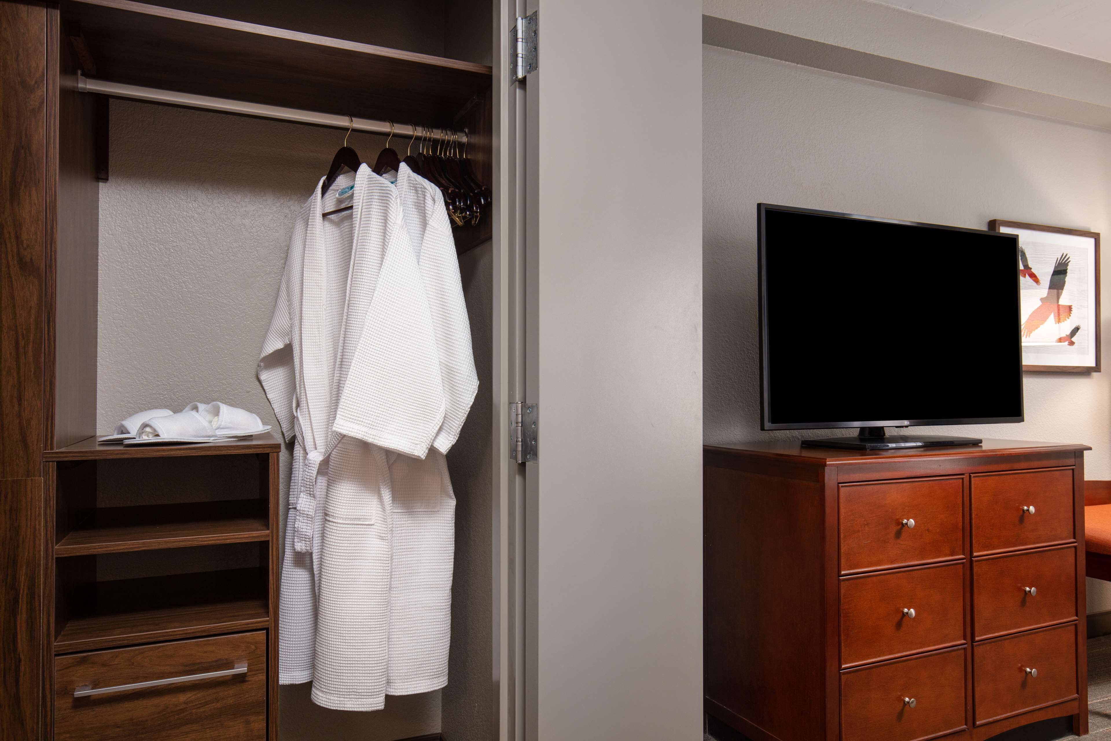 desk, iron/ironing board, free cots/infant beds, free rollaway beds