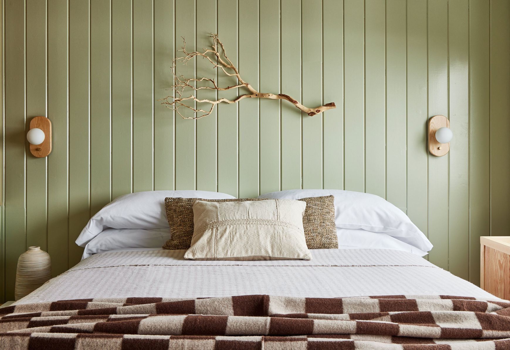 Premium bedding, blackout drapes, iron/ironing board, free WiFi
