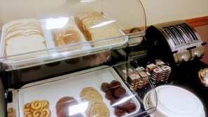 Breakfast area - Travelodge by Wyndham Merritt (Merritt)