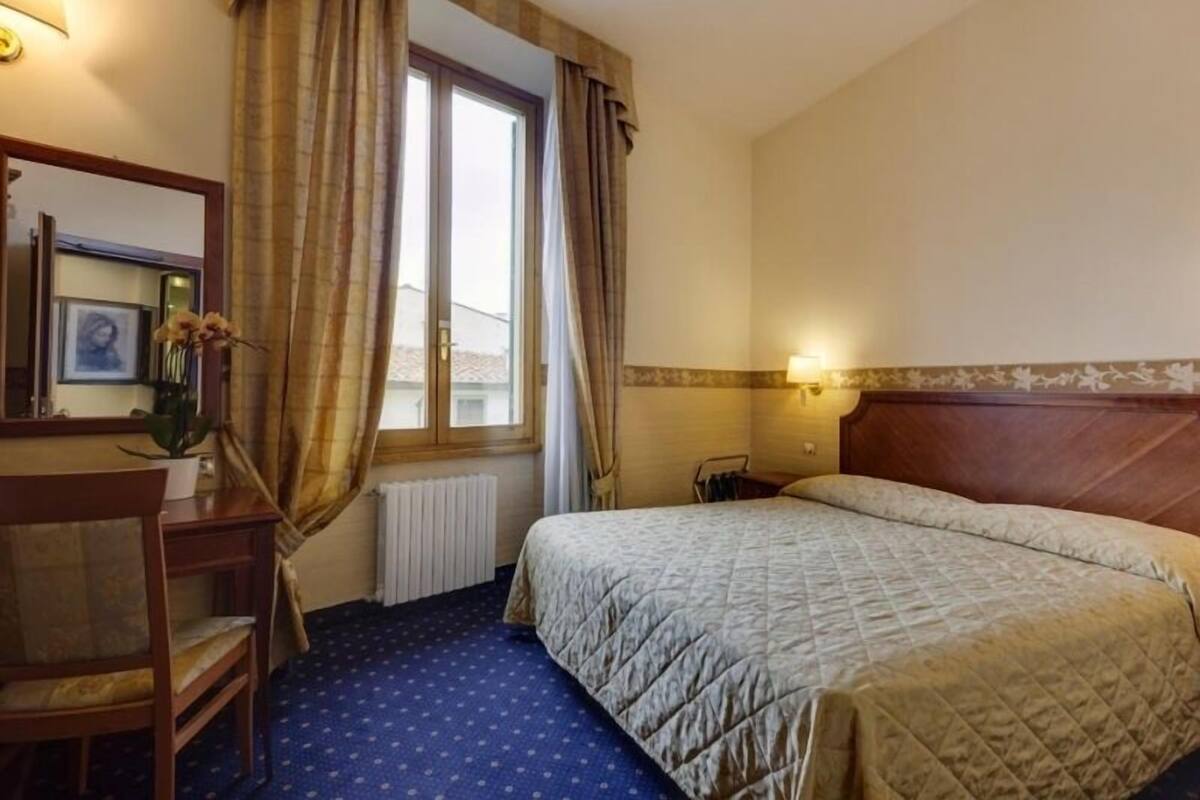 Double or Twin Room | Down comforters, minibar, in-room safe, desk