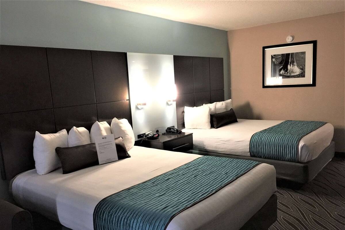 Pillowtop beds, desk, laptop workspace, iron/ironing board