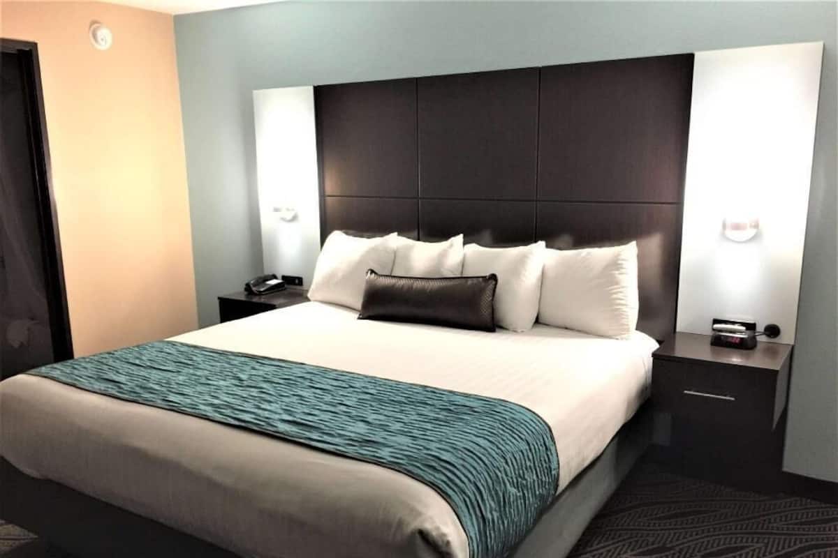 Pillowtop beds, desk, laptop workspace, iron/ironing board