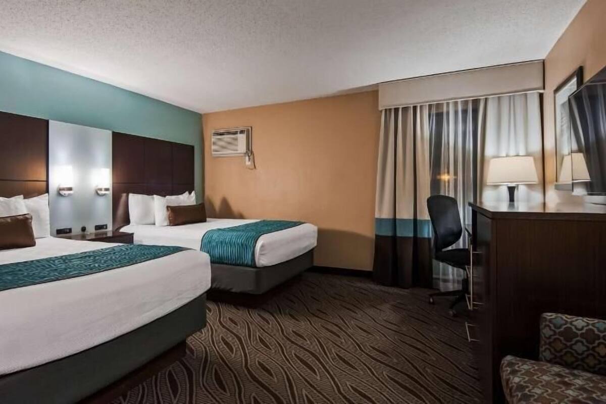 Pillowtop beds, desk, laptop workspace, iron/ironing board