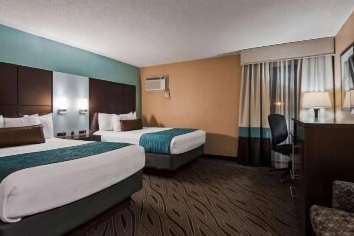 Pillowtop beds, desk, laptop workspace, iron/ironing board