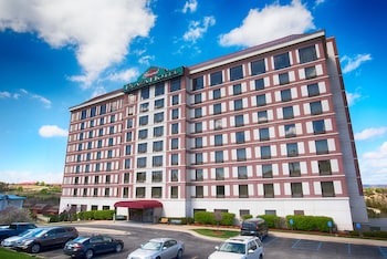 Grand Plaza Hotel, Trademark Collection by Wyndham