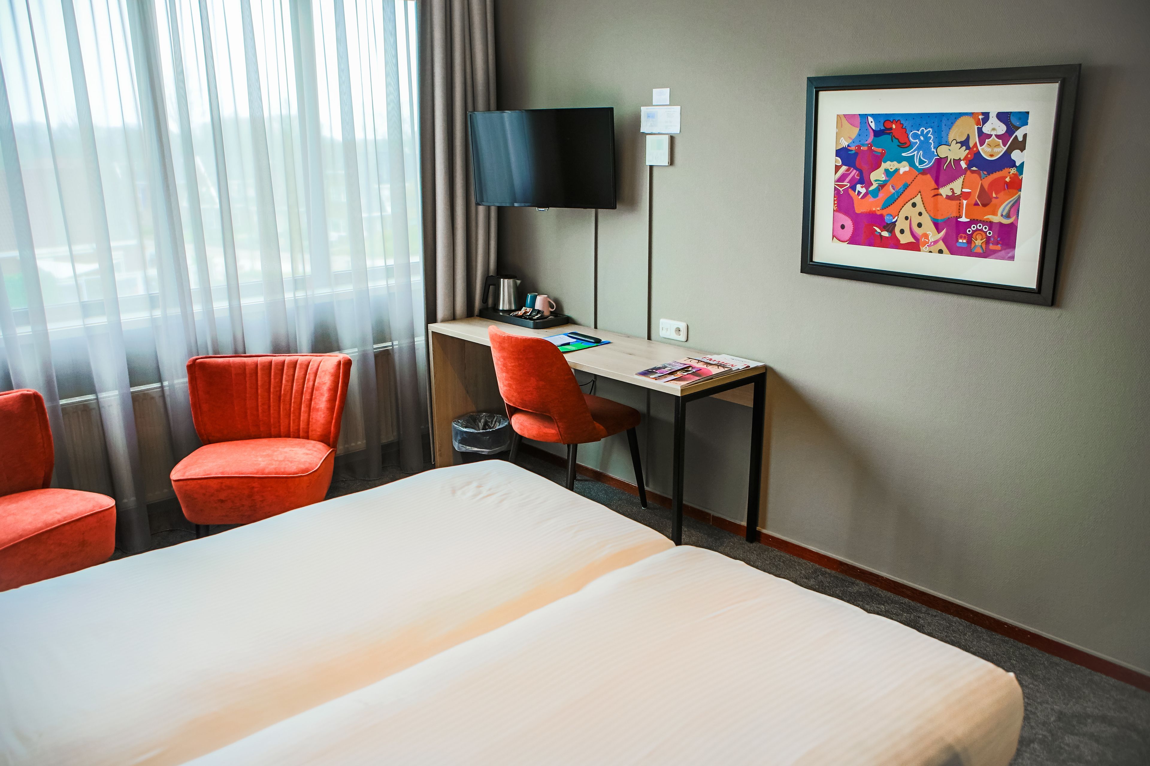 executive room | in-room safe, desk, free wifi