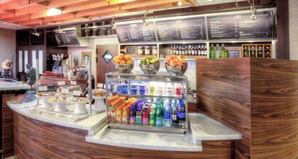 Courtyard by Marriott McAllen Airport