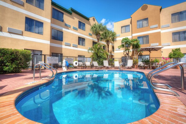 Outdoor pool