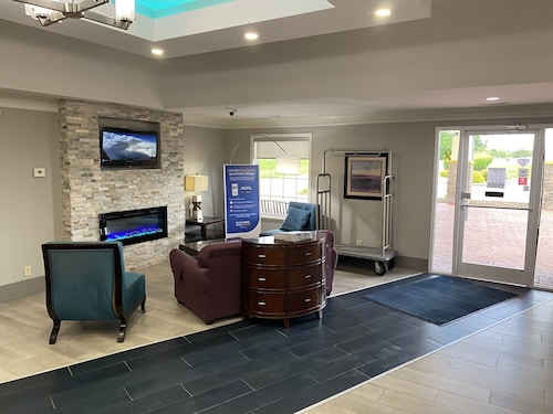 Quality Inn Crossville Near Cumberland Mountain State Park