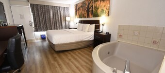 Days Inn by Wyndham Stuart