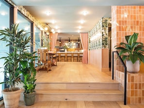 Dining - Days Inn by Wyndham Hollywood Near Universal Studios (Los Angeles)
