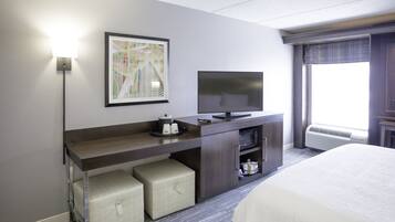 In-room safe, desk, iron/ironing board, free WiFi