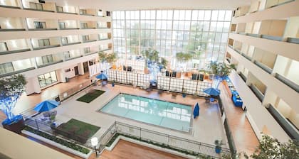 Atrium Hotel and Suites DFW Airport South