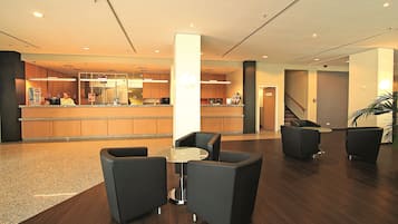 酒吧(店内)