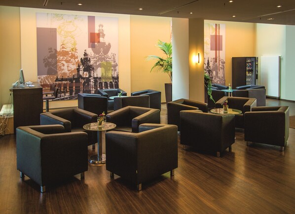 Lobby sitting area - ibis Dresden Zentrum (Dresden)