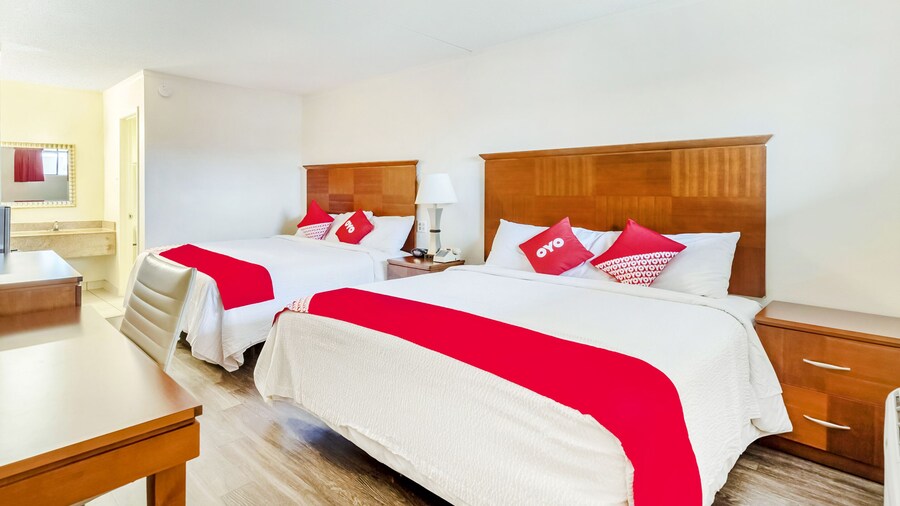 Oyo Hotel San Antonio Lackland AFB/Seaworld Hwy 90 W