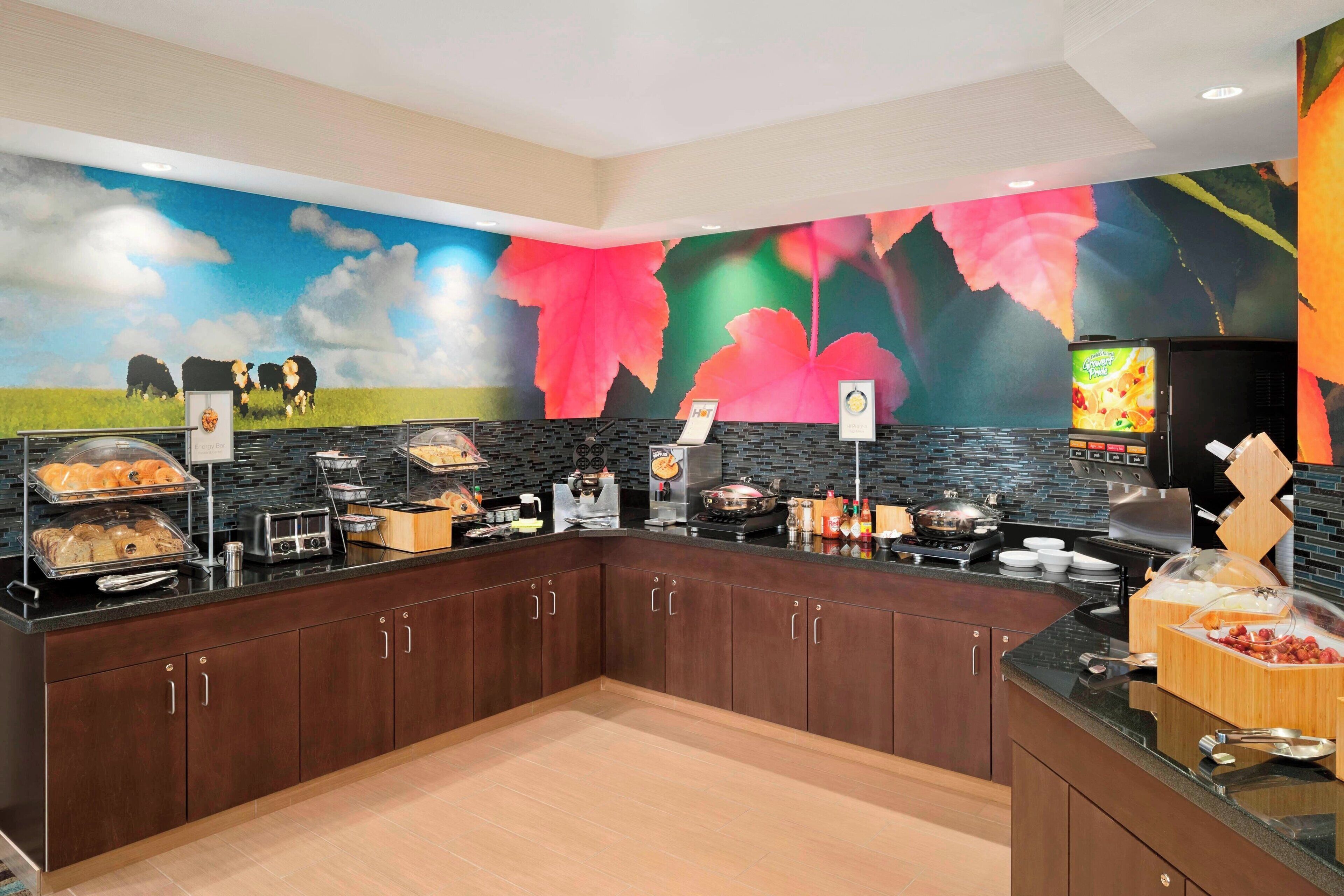 free buffet breakfast