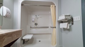 Free toiletries, hair dryer, towels - South Padre Island Inn (South Padre Island)